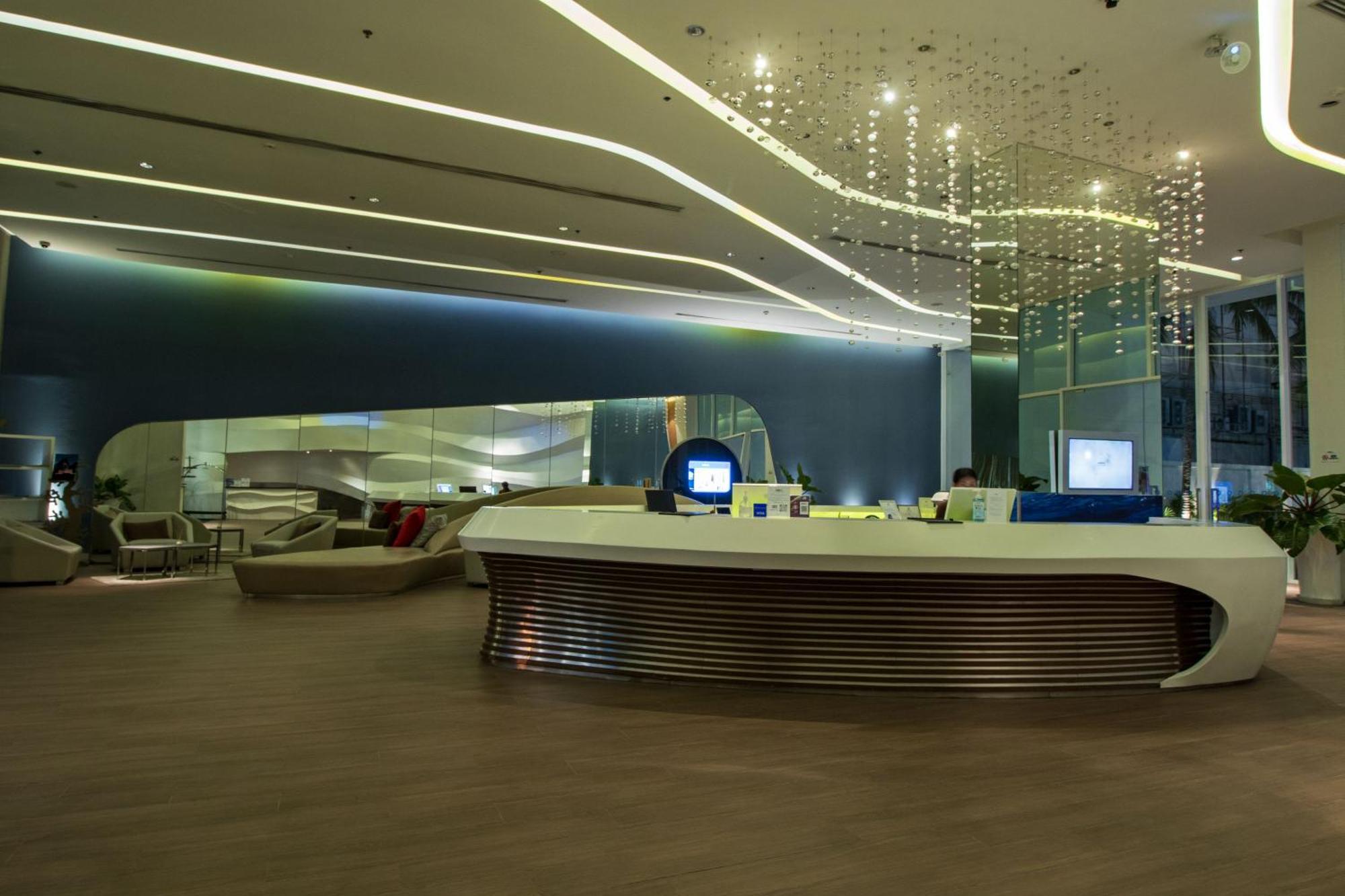 Hotel Baraquda Heeton Pattaya By Compass Hospitality Exterior foto